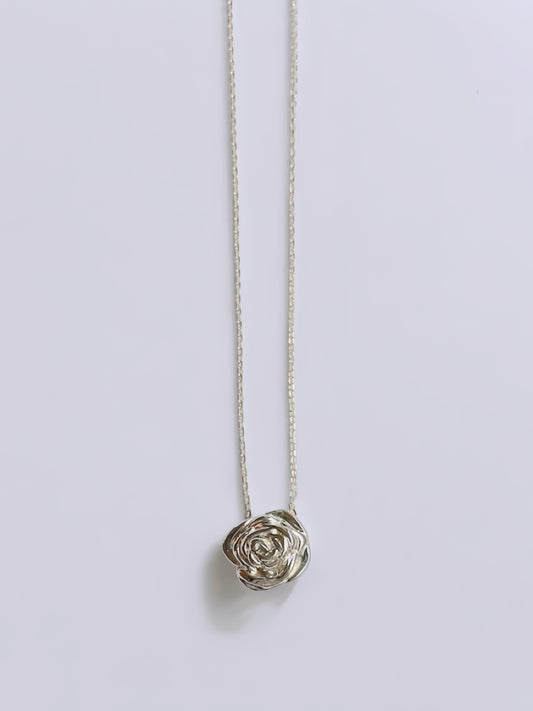 Rose Pendant Necklace Silver