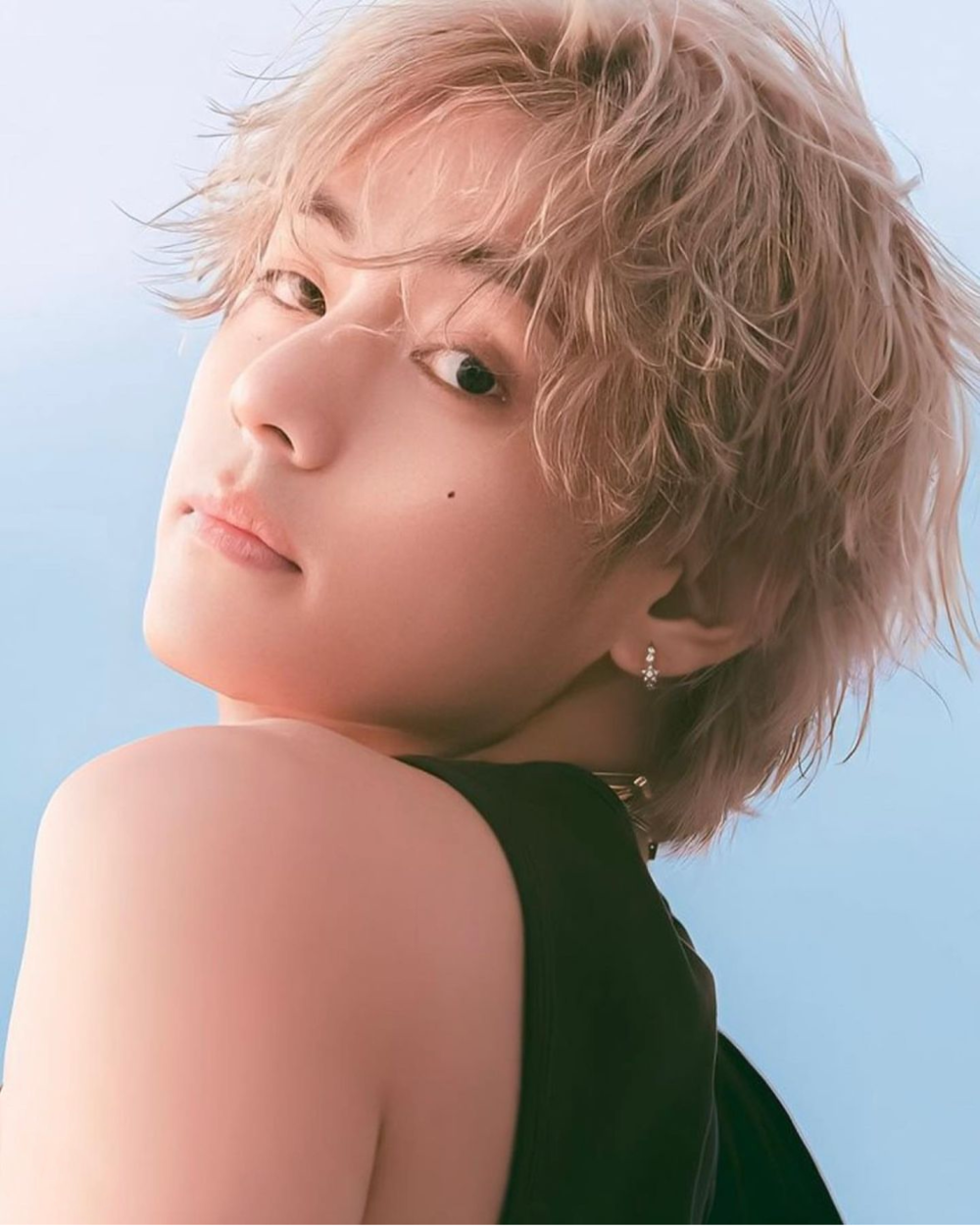 STAR Cubic Earring ♥Worn by V (BTS)